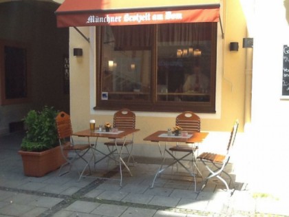 Фото: Munchner Brotzeit Am Dom